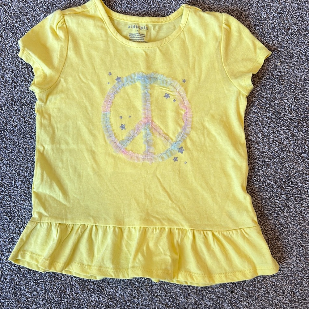 Kidtopia Yellow Tshirt sz 7